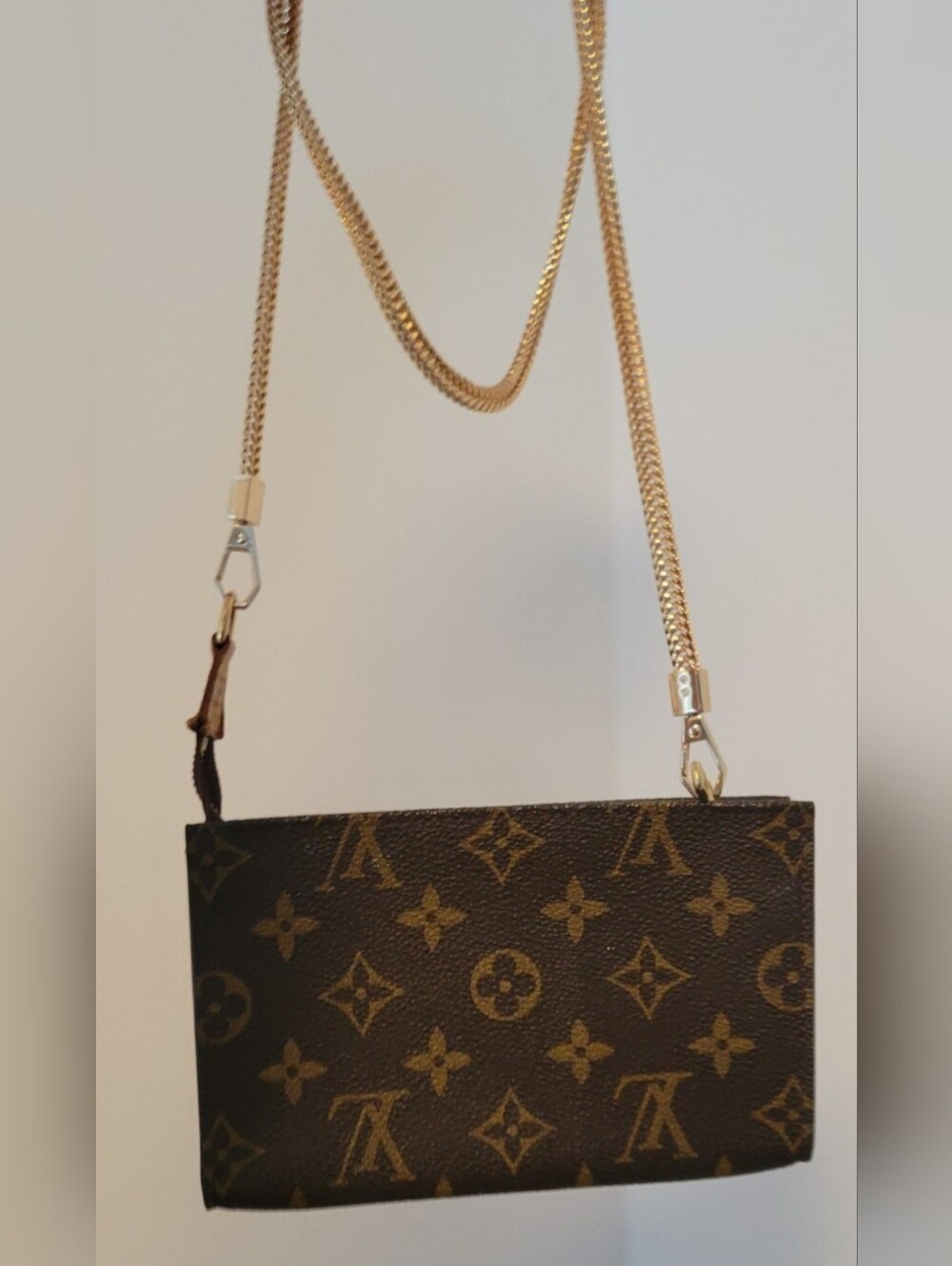 Authentic Louis Vuitton Monogram Pouch - Picture 8 of 12